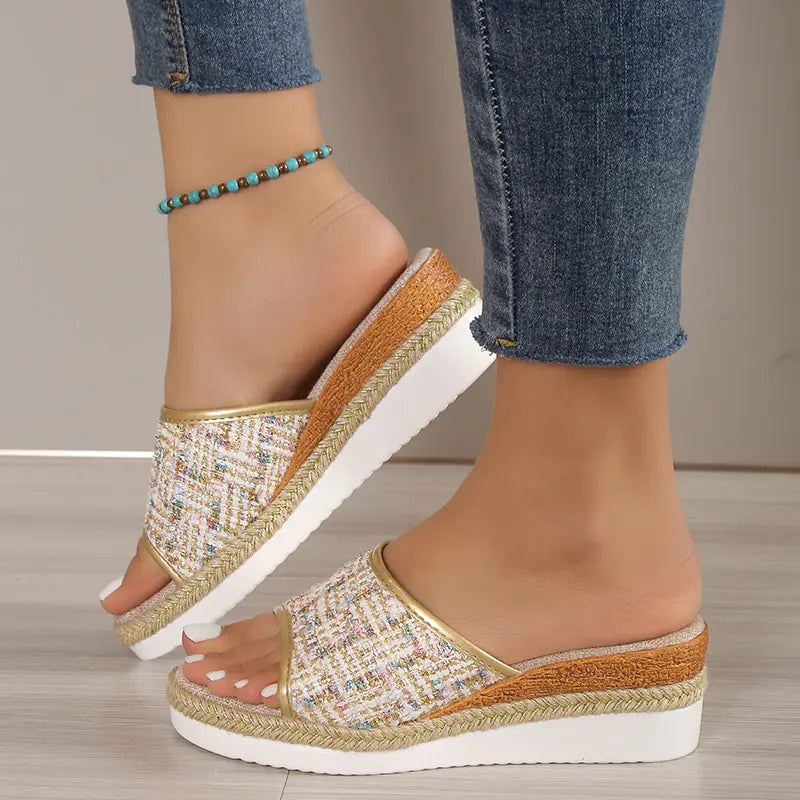 Himala Wedge Slippers