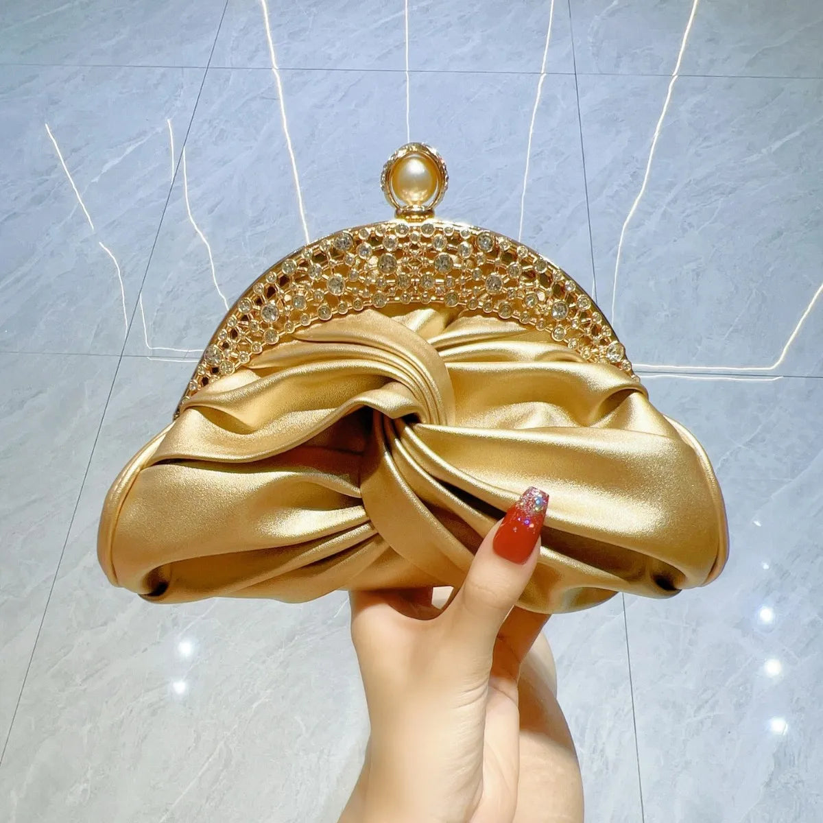 Mackenzie Clutch Bags