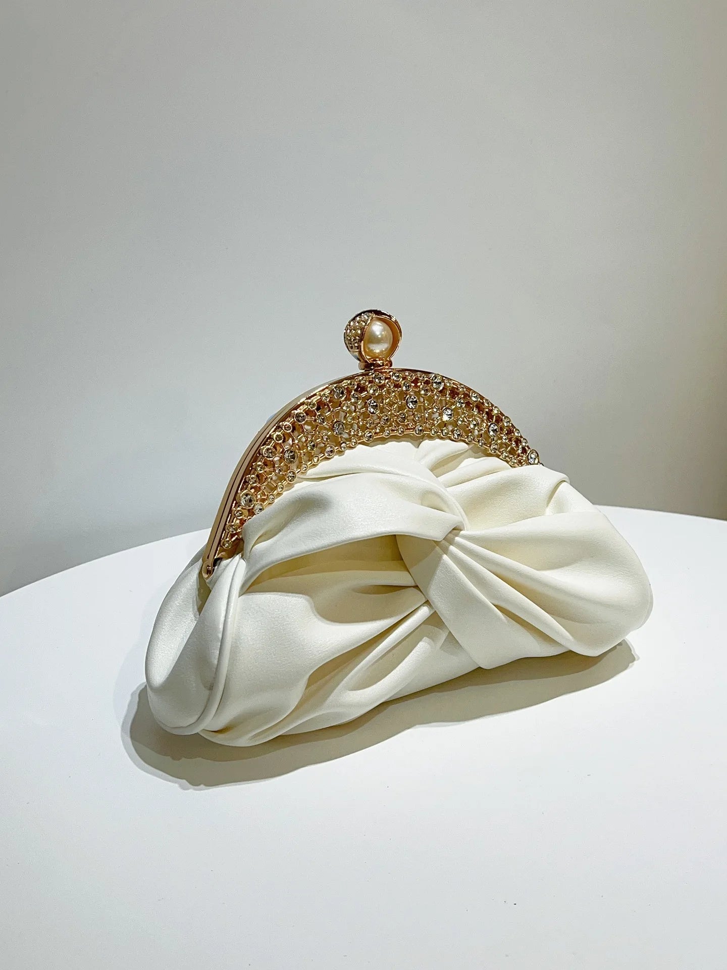 Mackenzie Clutch Bags