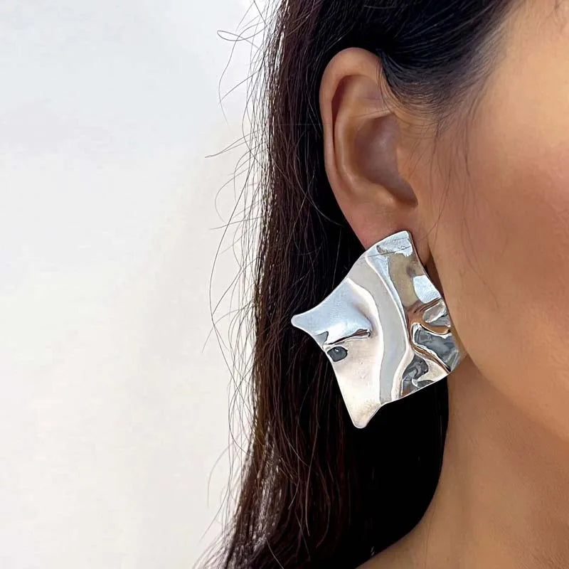 Elsie Oval Dangle Earrings