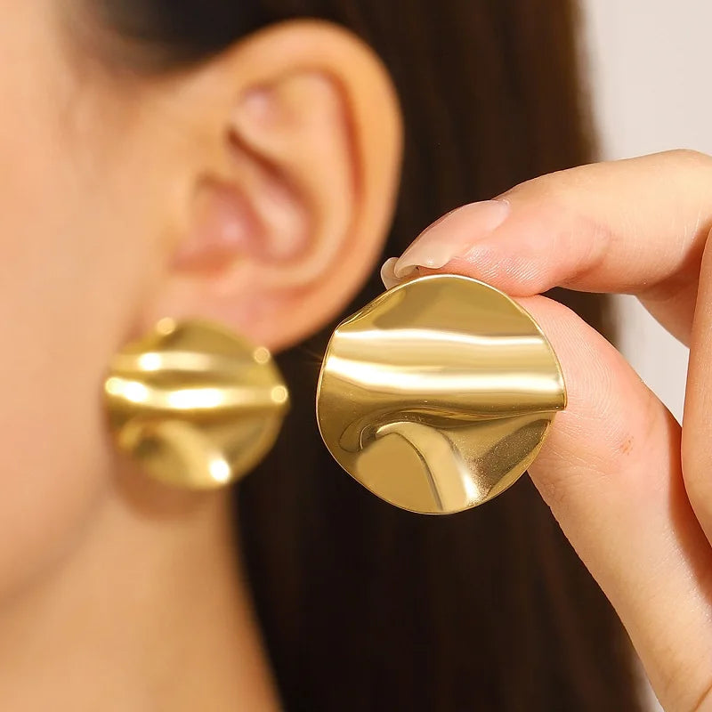 Elsie Oval Dangle Earrings