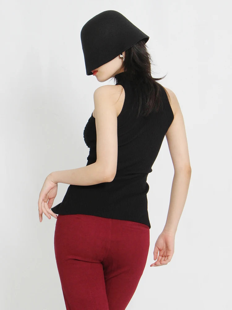 Margaret Cut Out Top