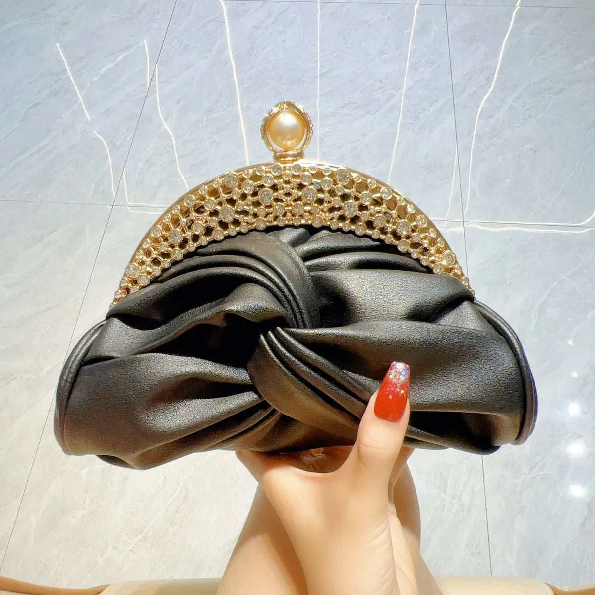 Mackenzie Clutch Bags