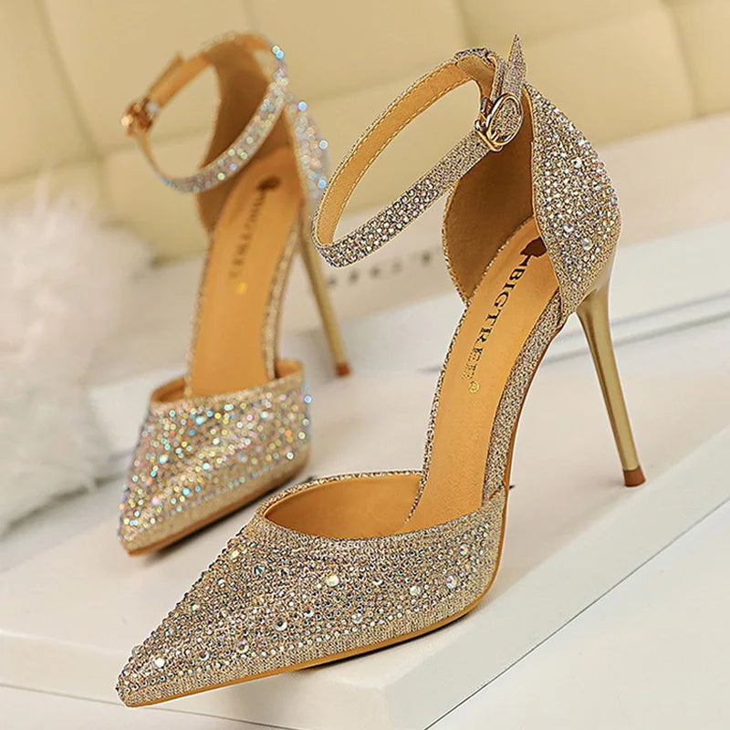 Nura Shiny Stiletto Pumps