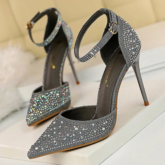 Nura Shiny Stiletto Pumps