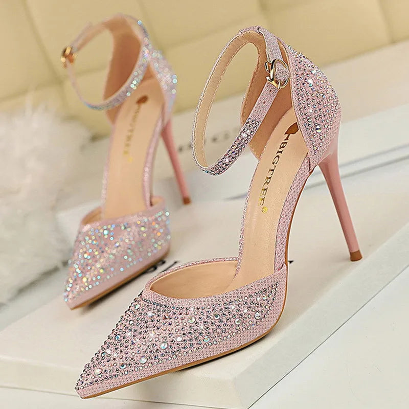 Nura Shiny Stiletto Pumps